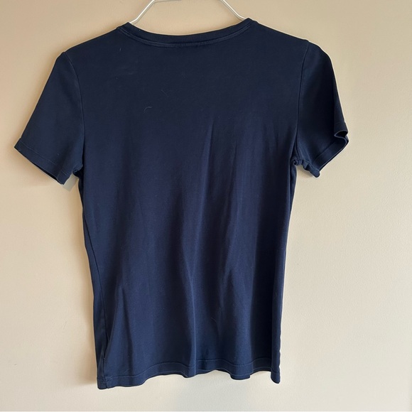 Navy Jones New York Shirt with great accents details on the front of the shirt - Picture 8 of 13